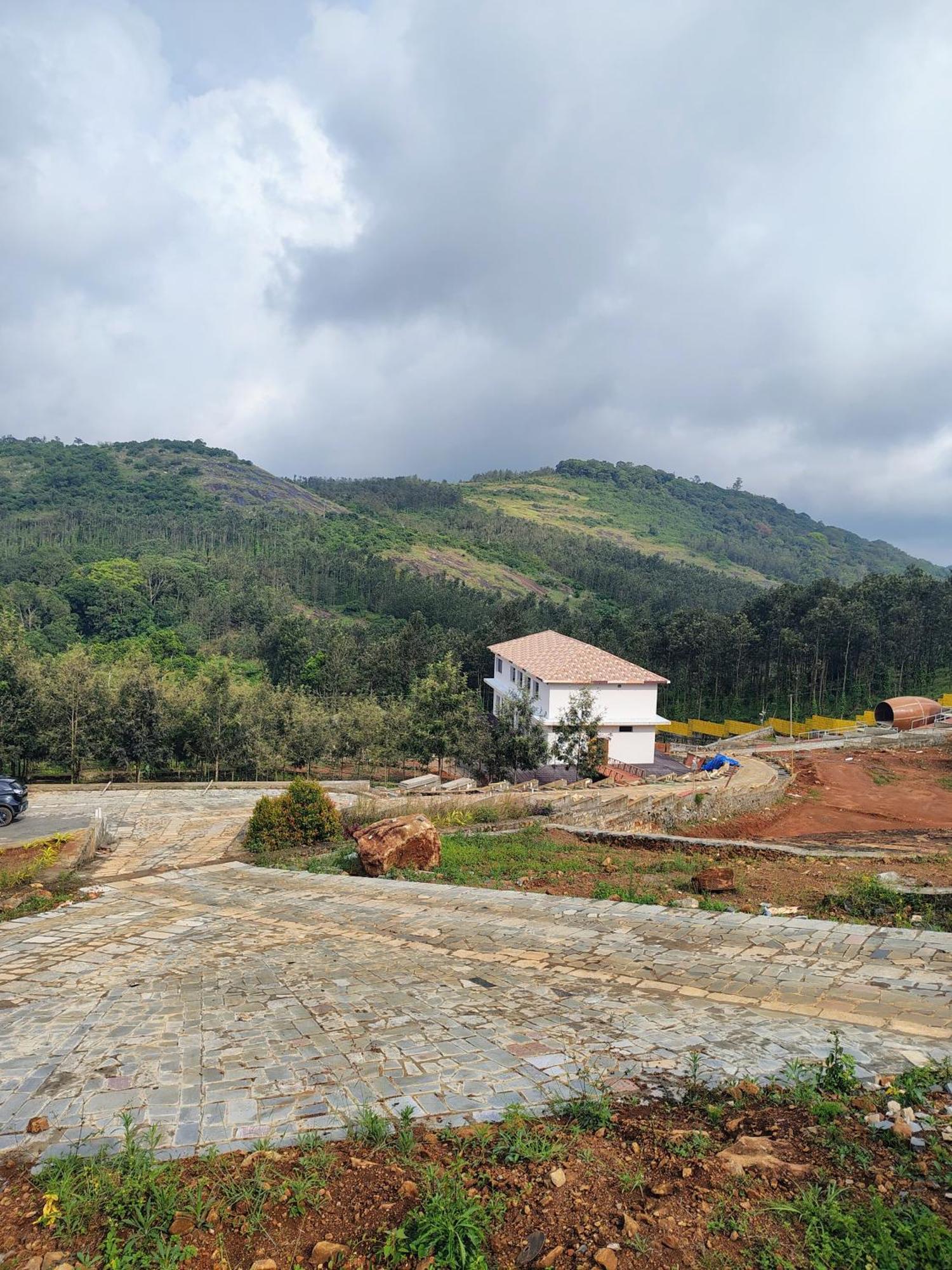 Gambhiraa Resorts 콜리 힐스 외부 사진